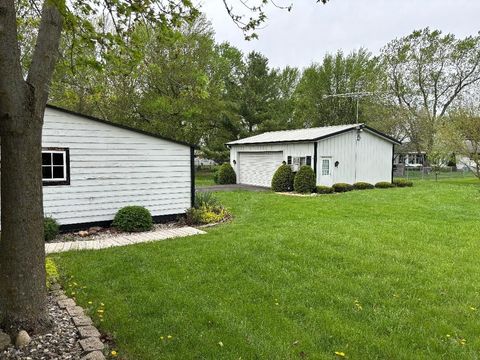 Tiny photo for 308 W Jefferson Street, Danforth, IL 60930 (MLS # 12350188)