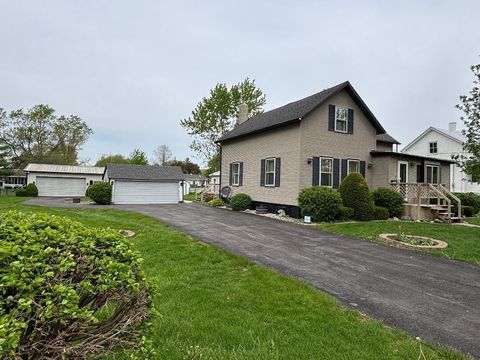 Tiny photo for 308 W Jefferson Street, Danforth, IL 60930 (MLS # 12350188)