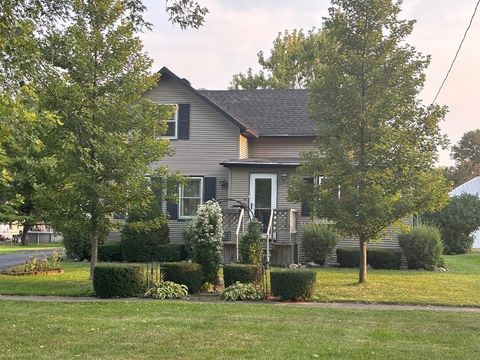 308 W Jefferson Street Danforth IL 60930