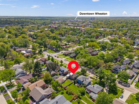Tiny photo for 919 N President Street, Wheaton, IL 60187 (MLS # 12612138)