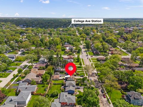 Tiny photo for 919 N President Street, Wheaton, IL 60187 (MLS # 12612138)