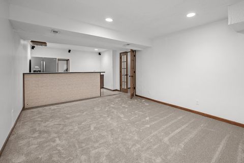 Tiny photo for 1338 W 61st Street, Davenport, IA 52806 (MLS # 12598673)