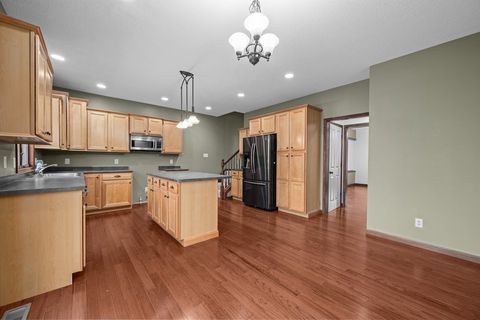 Tiny photo for 1338 W 61st Street, Davenport, IA 52806 (MLS # 12598673)