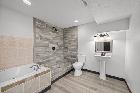 Tiny photo for 1338 W 61st Street, Davenport, IA 52806 (MLS # 12598673)