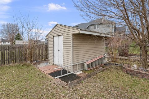 Tiny photo for 1338 W 61st Street, Davenport, IA 52806 (MLS # 12598673)