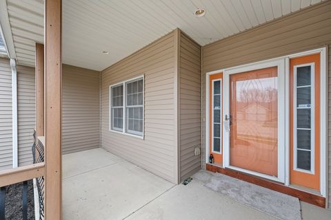 Tiny photo for 1338 W 61st Street, Davenport, IA 52806 (MLS # 12598673)