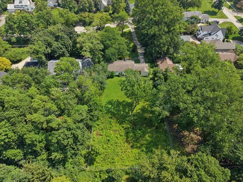 Tiny photo for 1438 N Sheridan Road, Lake Forest, IL 60045 (MLS # 12728435)