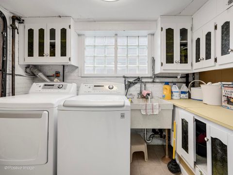 Tiny photo for 821 N Catherine Avenue, La Grange Park, IL 60526 (MLS # 12581772)