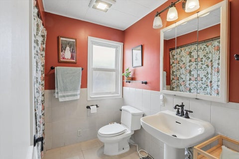 Tiny photo for 1104 W Washington Street, Champaign, IL 61821 (MLS # 12758631)