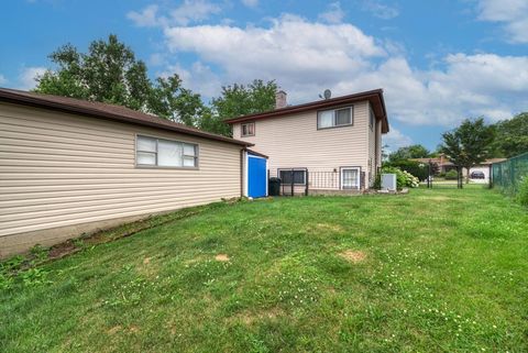 Tiny photo for 1795 W JO ANN Lane, Addison, IL 60101 (MLS # 12395381)