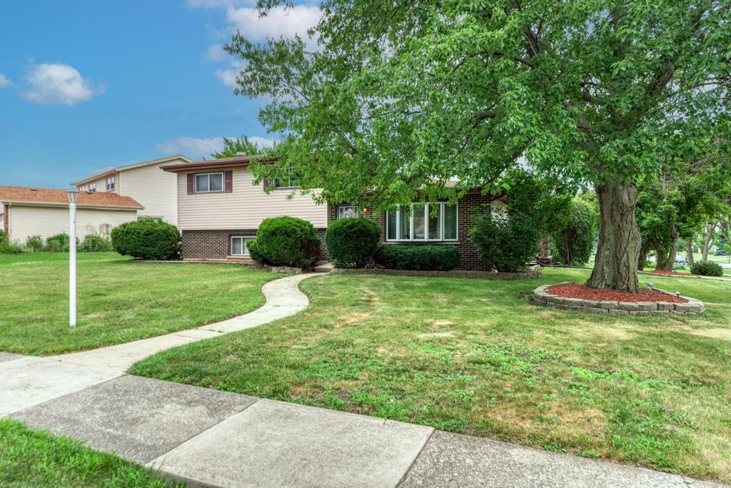 1795 JO ANN Lane W