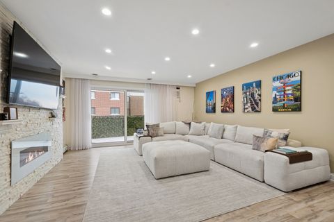 Tiny photo for 5506 N Lincoln Avenue #415, Morton Grove, IL 60053 (MLS # 12523380)