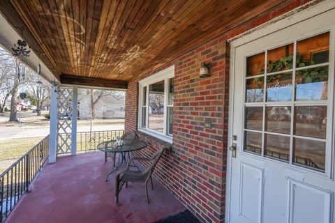 Tiny photo for 335 E Oak Street, Watseka, IL 60970 (MLS # 12566027)