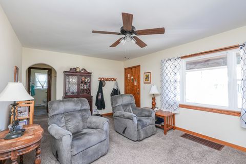 Tiny photo for 335 E Oak Street, Watseka, IL 60970 (MLS # 12566027)