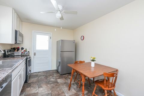 Tiny photo for 335 E Oak Street, Watseka, IL 60970 (MLS # 12566027)