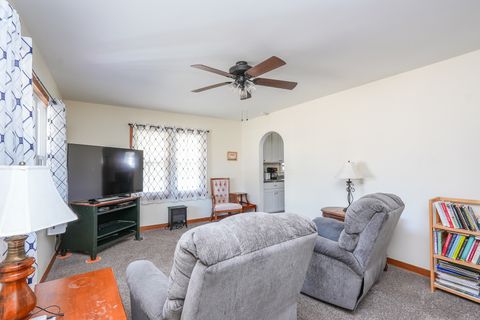 Tiny photo for 335 E Oak Street, Watseka, IL 60970 (MLS # 12566027)