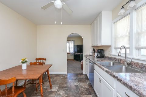 Tiny photo for 335 E Oak Street, Watseka, IL 60970 (MLS # 12566027)