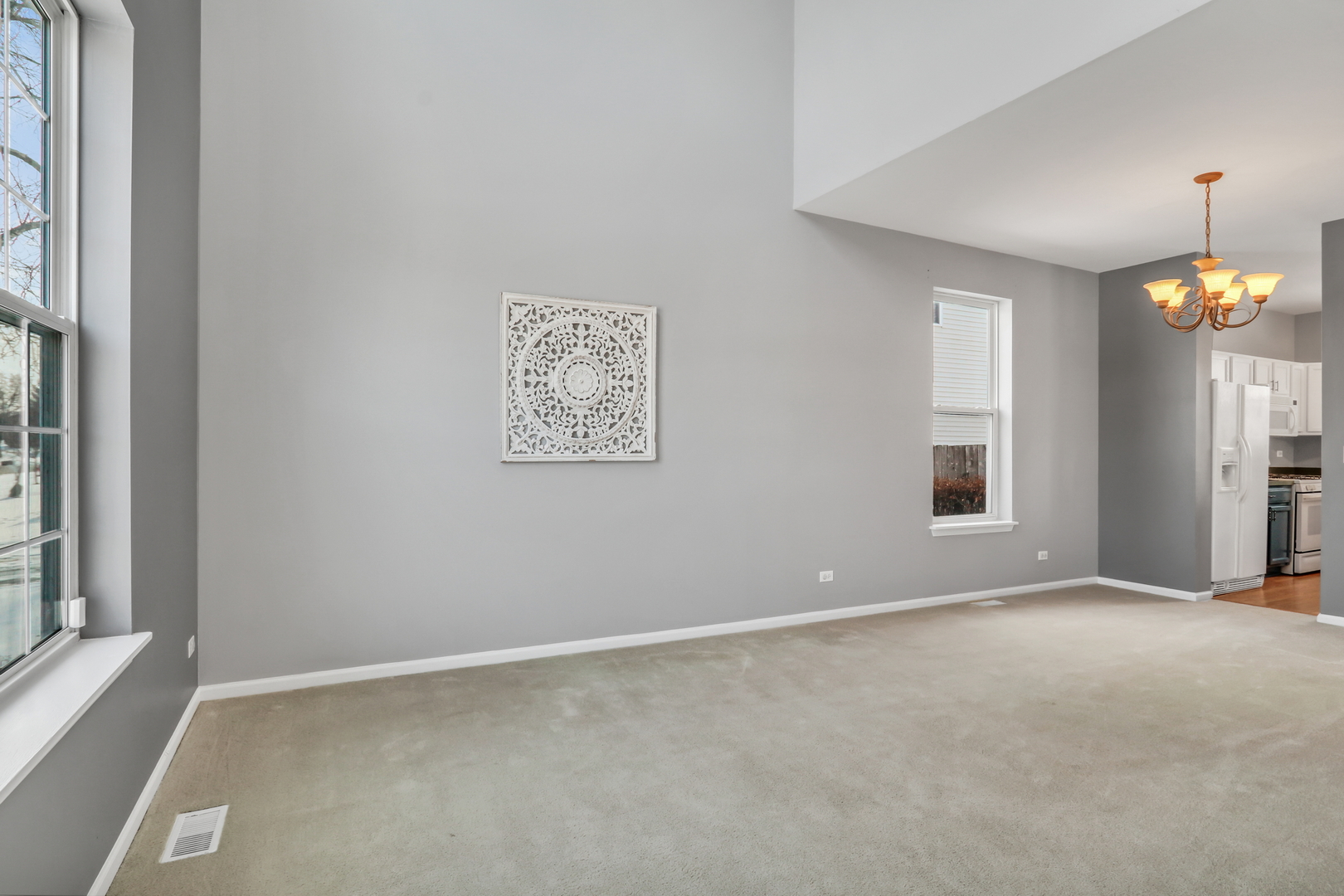 90 N Inverness Court