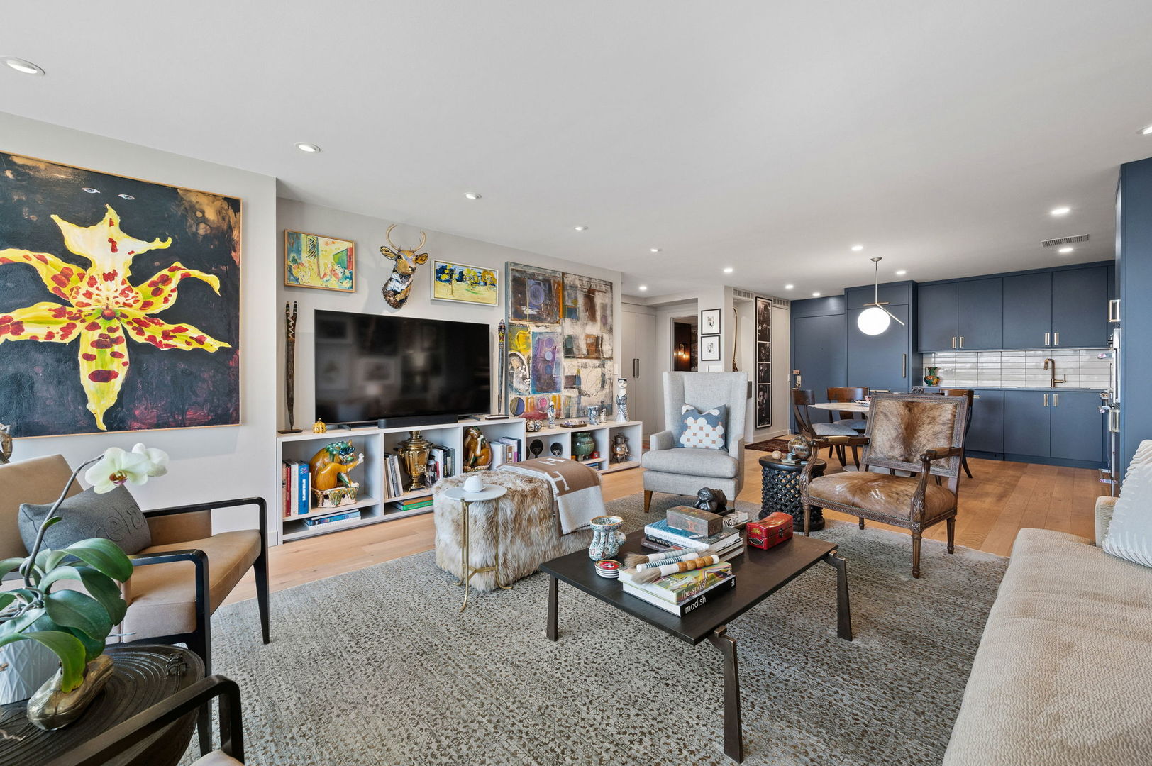 3470 N Lake Shore Drive 5B