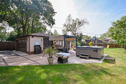 Tiny photo for 1310 S Lombard Avenue, Lombard, IL 60148 (MLS # 12477492)