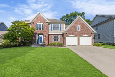Photo of 2103 Nachtman Court, Wheaton, IL 60187 (MLS # 12656805)