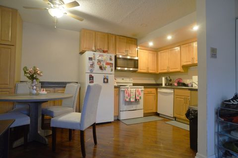 Tiny photo for 1434 Carol Court #1B, Palatine, IL 60074 (MLS # 12530793)