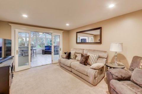 Tiny photo for 3585 TREATY Lane, Hoffman Estates, IL 60192 (MLS # 12520603)