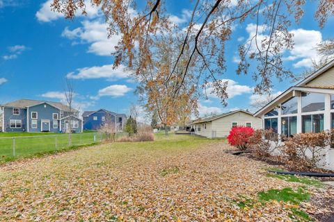 Tiny photo for 3585 TREATY Lane, Hoffman Estates, IL 60192 (MLS # 12520603)