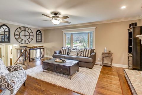 Tiny photo for 3585 TREATY Lane, Hoffman Estates, IL 60192 (MLS # 12520603)