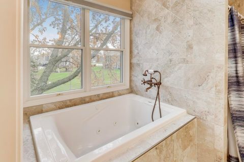 Tiny photo for 3585 TREATY Lane, Hoffman Estates, IL 60192 (MLS # 12520603)