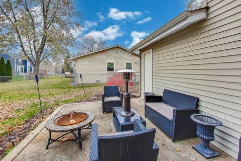 Tiny photo for 3585 TREATY Lane, Hoffman Estates, IL 60192 (MLS # 12520603)