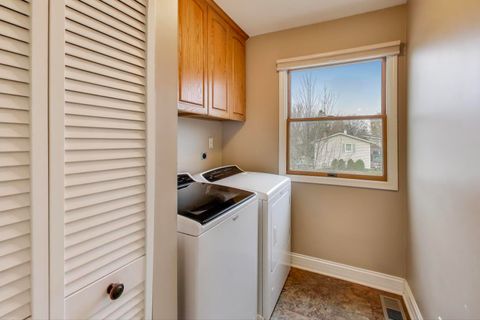 Tiny photo for 3585 TREATY Lane, Hoffman Estates, IL 60192 (MLS # 12520603)