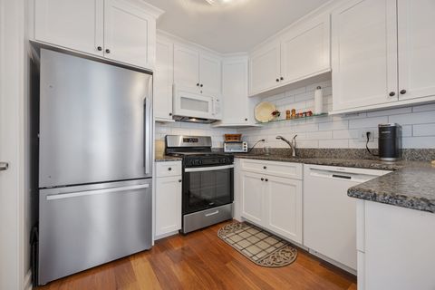 Tiny photo for 761 Wellington Avenue #761, Elk Grove Village, IL 60007 (MLS # 12594152)