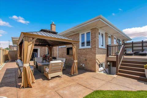 Tiny photo for 8537 W Winona Street, Chicago, IL 60656 (MLS # 12660831)
