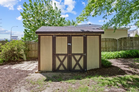 Tiny photo for 1477 William Clifford Lane, Elk Grove Village, IL 60007 (MLS # 12672484)