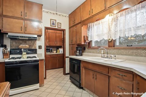 Tiny photo for Woodstock, IL 60098 (MLS # 12540972)