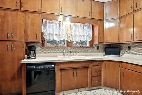 Tiny photo for Woodstock, IL 60098 (MLS # 12540972)