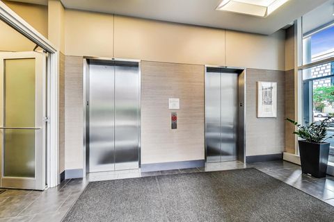 Tiny photo for 737 W Washington Boulevard #3110, Chicago, IL 60661 (MLS # 12536761)