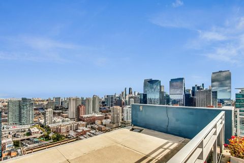Tiny photo for 737 W Washington Boulevard #3110, Chicago, IL 60661 (MLS # 12536761)