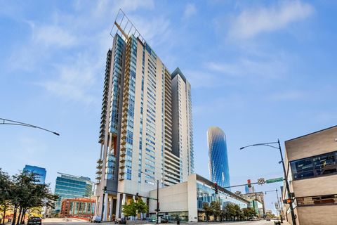 Tiny photo for 737 W Washington Boulevard #3110, Chicago, IL 60661 (MLS # 12536761)