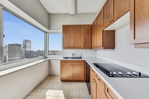 Tiny photo for 737 W Washington Boulevard #3110, Chicago, IL 60661 (MLS # 12536761)