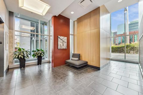 Tiny photo for 737 W Washington Boulevard #3110, Chicago, IL 60661 (MLS # 12536761)