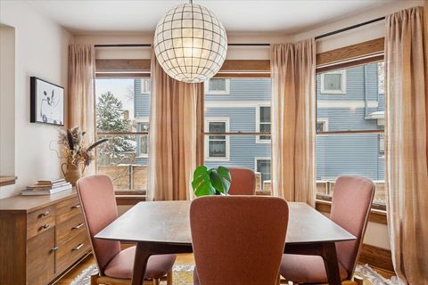 Tiny photo for 620 S Grove Avenue, Oak Park, IL 60304 (MLS # 12526157)