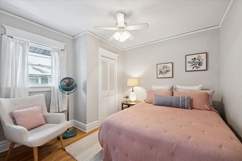 Tiny photo for 620 S Grove Avenue, Oak Park, IL 60304 (MLS # 12526157)