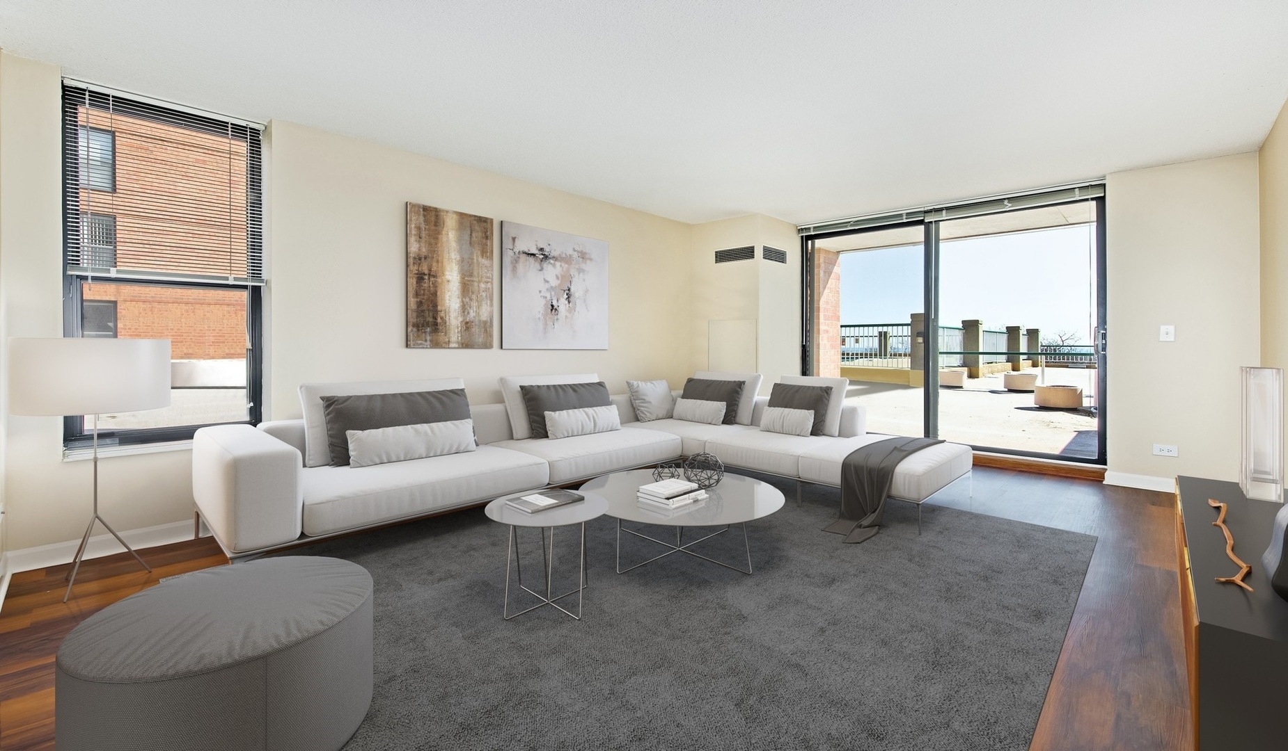 1715 Chicago Avenue 616S