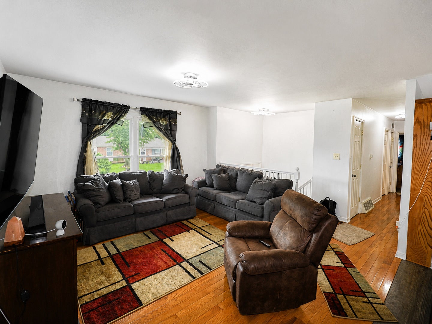 307 Hickory Avenue