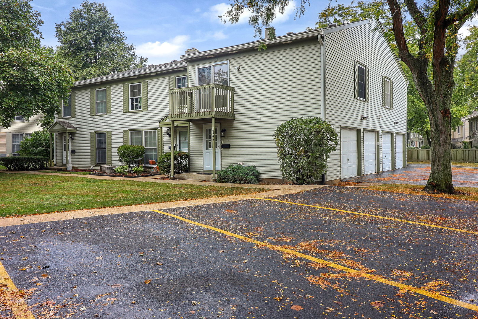 1694 Farragut Court A