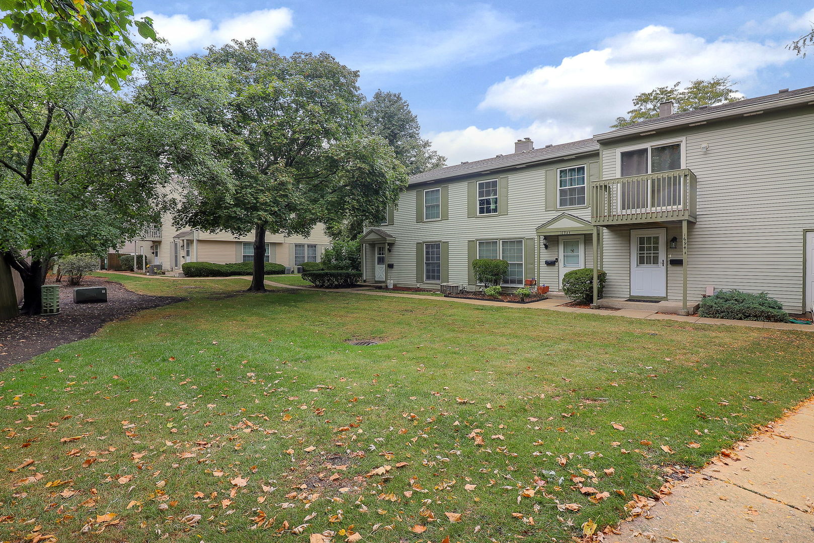 1694 Farragut Court A