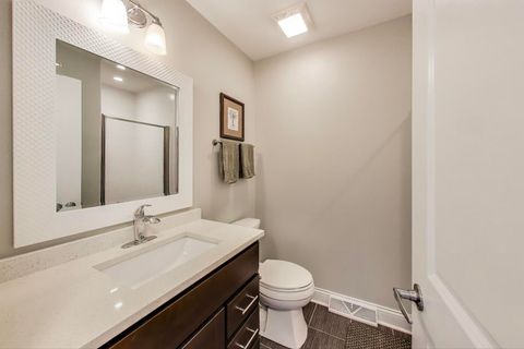 Tiny photo for 3419 W Pratt Avenue, Lincolnwood, IL 60712 (MLS # 12473471)