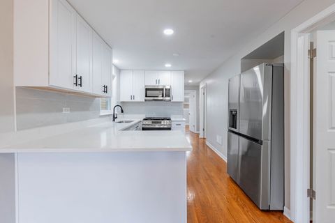 Tiny photo for 5631 W 64th Place, Chicago, IL 60638 (MLS # 12546667)